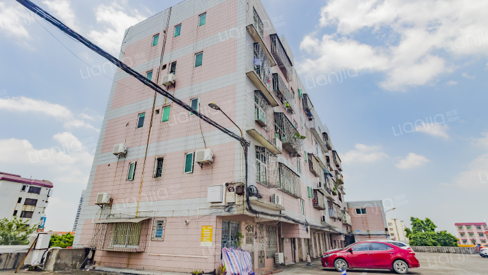 威南广场外景图