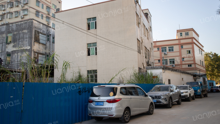 花士下街外景图