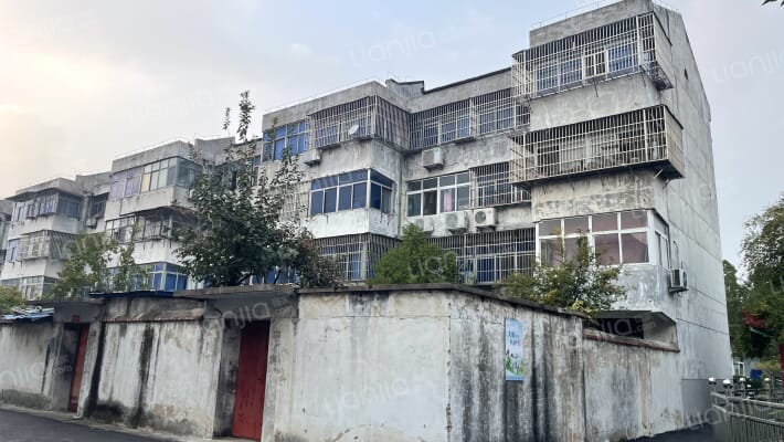 财校家属院职工宿舍楼外景图