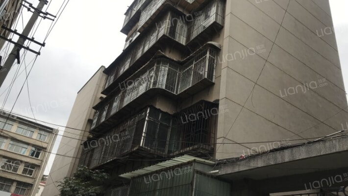 云南省人防办公室宿舍外景图