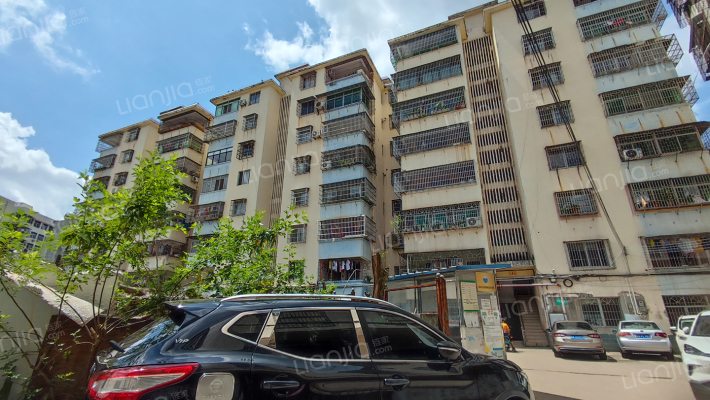 府城公寓外景图