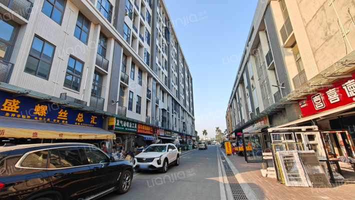 圣地云方商汇外景图