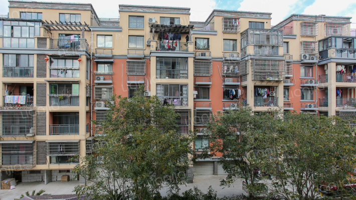 江南人家外景图