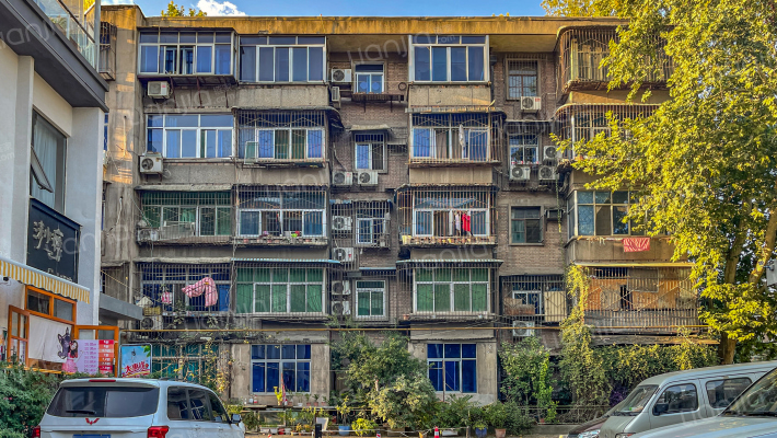 测绘东路29号院外景图