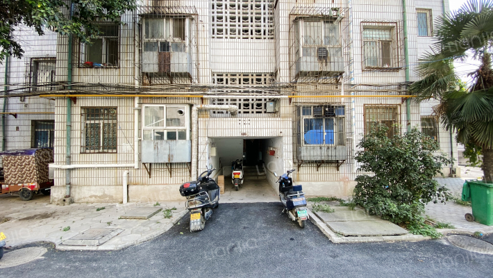 怡景花园外景图