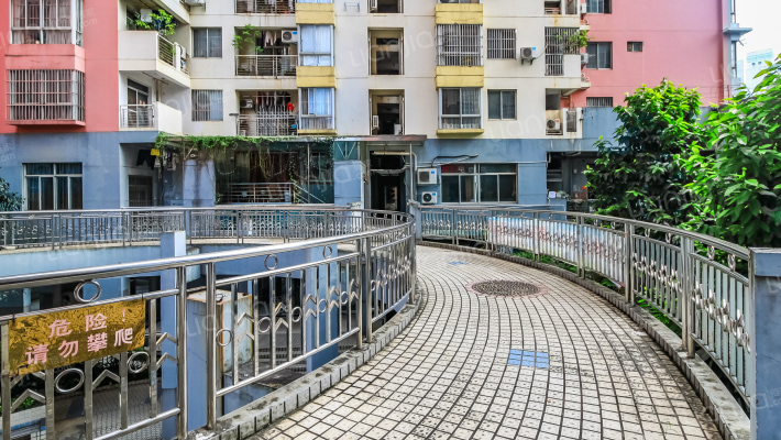 阳光新都外景图