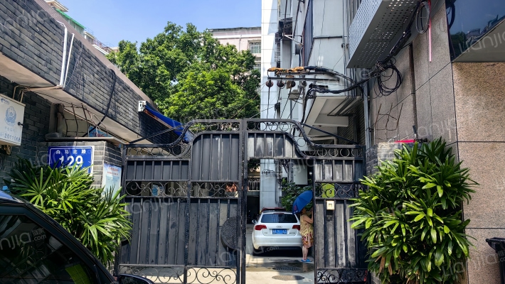 地震局单位宿舍外景图