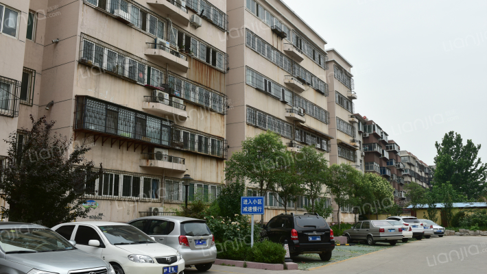 建设路33号外景图