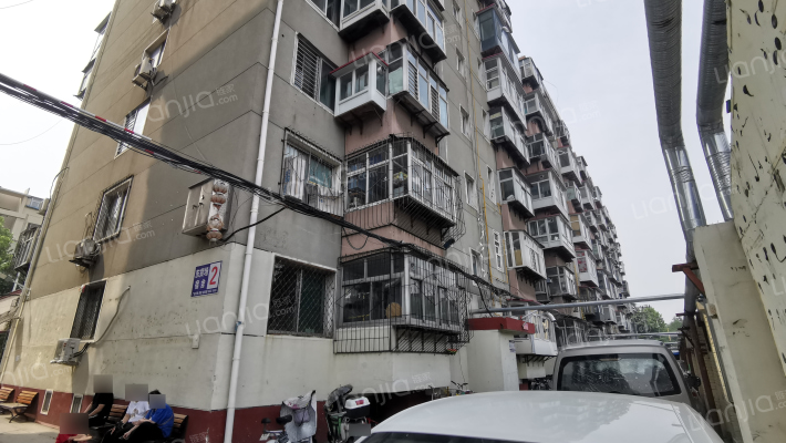 东货场宿舍外景图