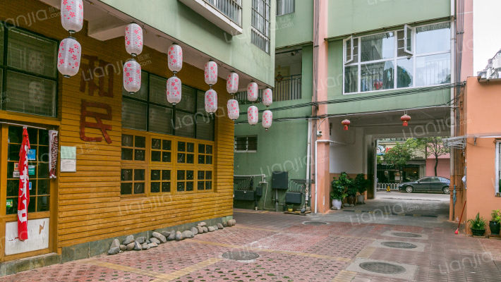 文苑商住楼外景图