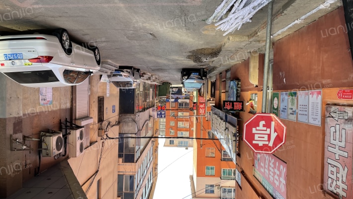 三好街社区外景图