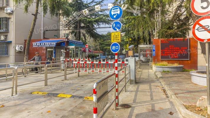 宝林八村外景图