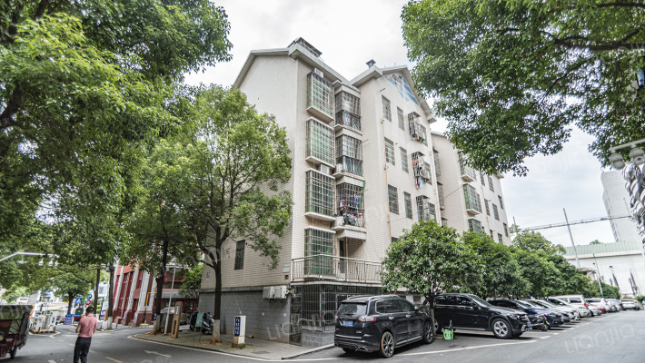 高升小区C区外景图