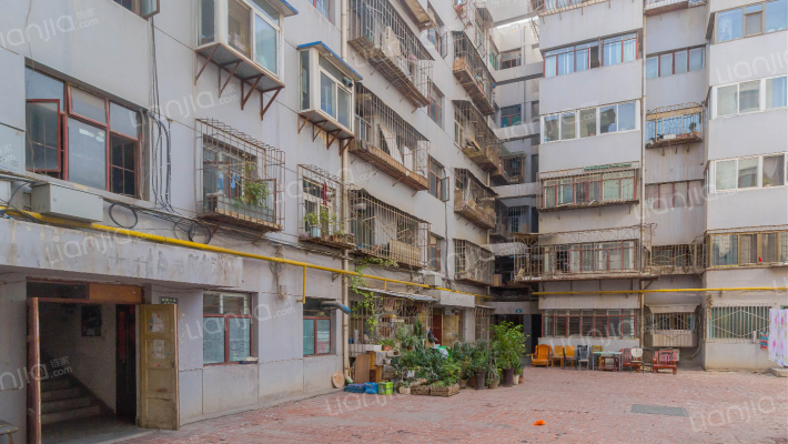 波罗的海城外景图