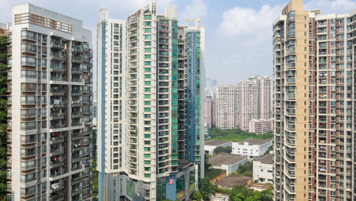 理想蓝堡国际花园外景图