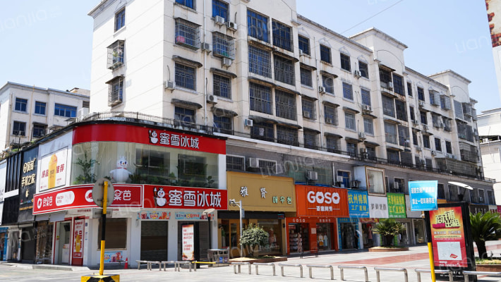 步行街滨江都市明珠外景图