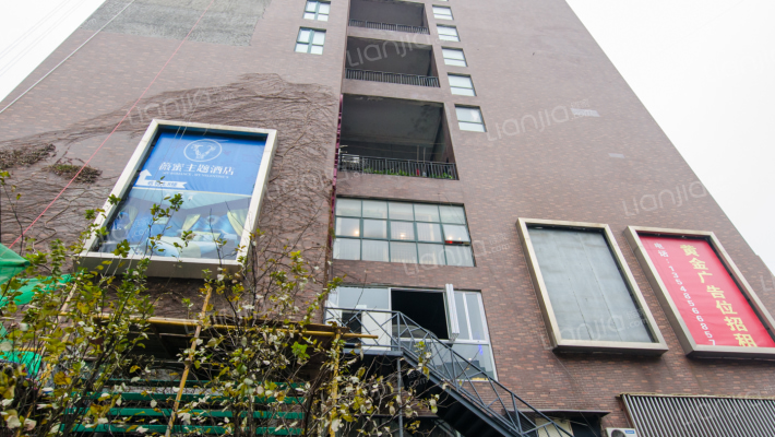 新青年公寓外景图