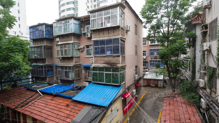 政四路5号院外景图