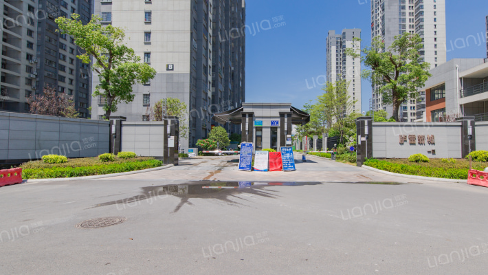 胪雷新城一区外景图