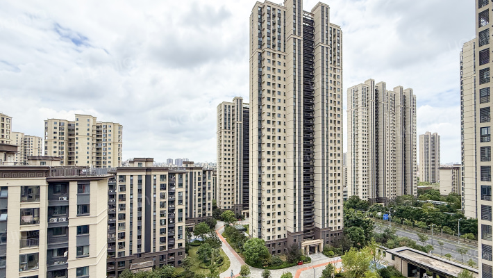 保利和光一期东区外景图