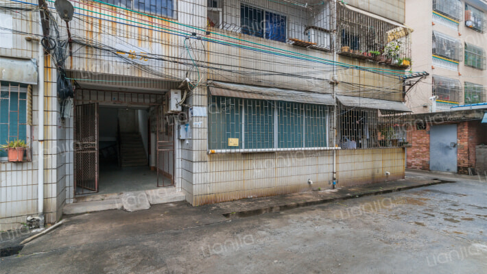 蓄电池厂宿舍外景图