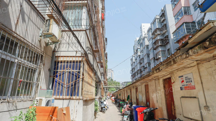 经七路16-1号外景图