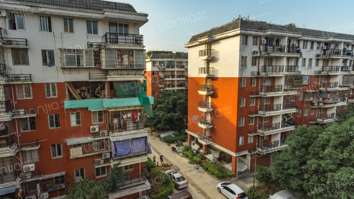 红江小区外景图