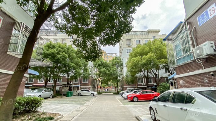 汇东小区外景图