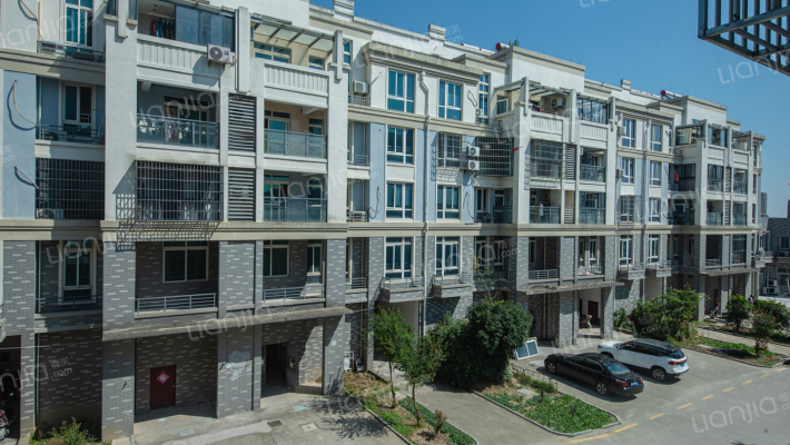 镇西小区外景图