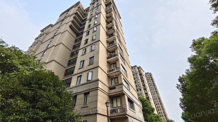 宸铭府西区外景图