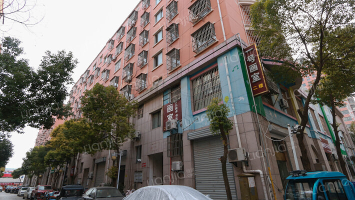 军民商业广场外景图