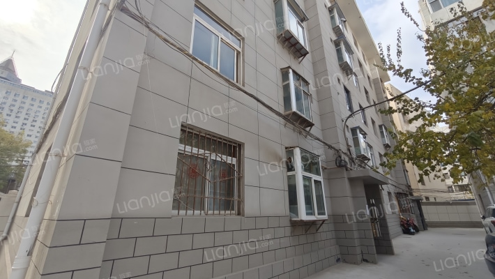 省人大河水道家属院外景图