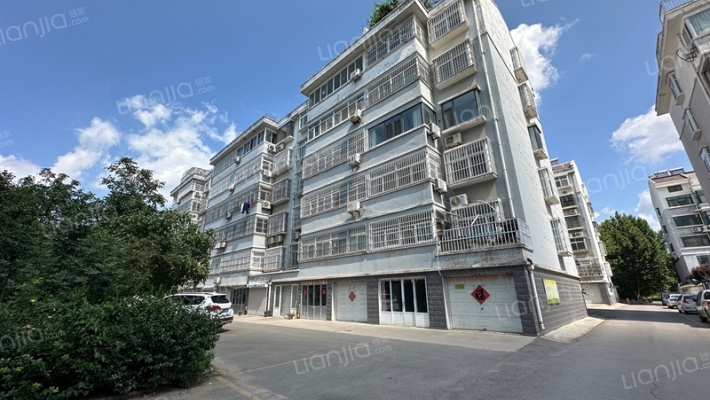 南阳湖小区外景图