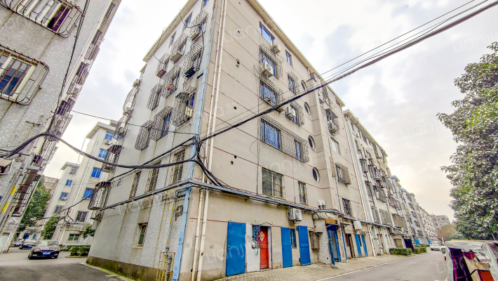 凤鸣小区西别墅区外景图