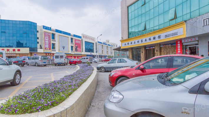 恒大国际装饰广场外景图