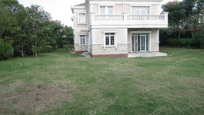 中海翡翠湖岸外景图