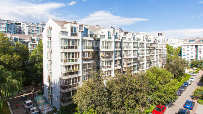 土儿胡同外景图