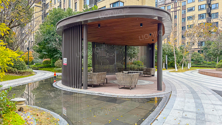 万象华府二期外景图