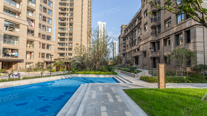 江南理想外景图