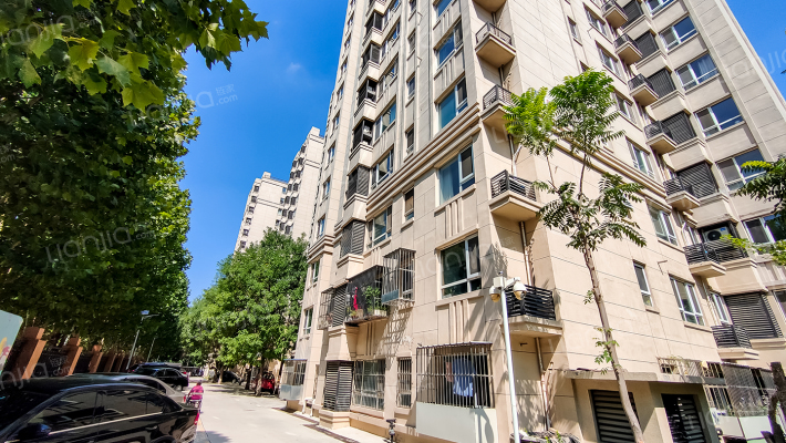 后店家园外景图