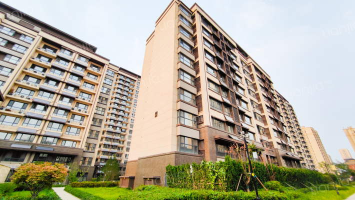 中康明德府外景图