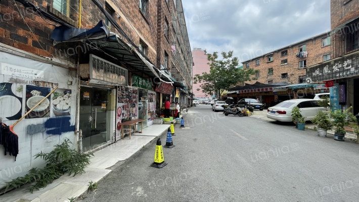 花溪大道北段309号外景图