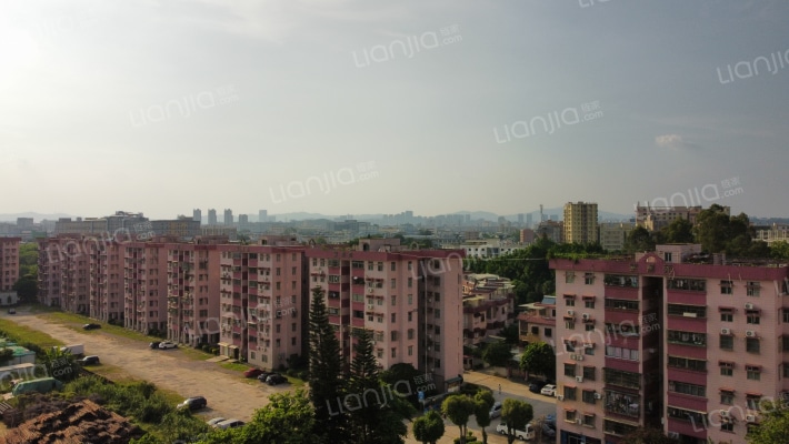 凤凰城环湖居外景图