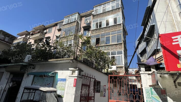 教委楼家属院外景图