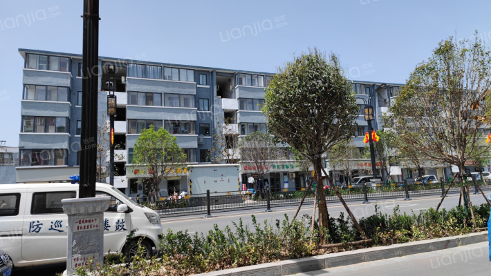 迎宾路51号外景图