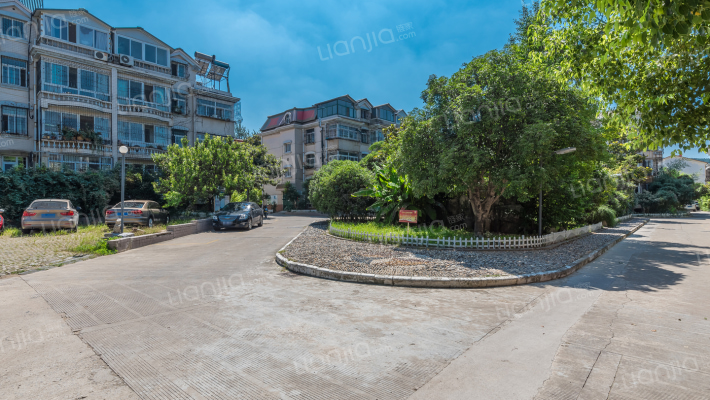 金鹏小区外景图