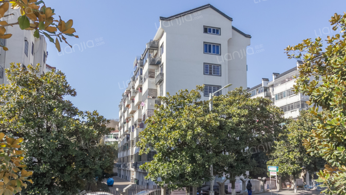 东豪新村外景图