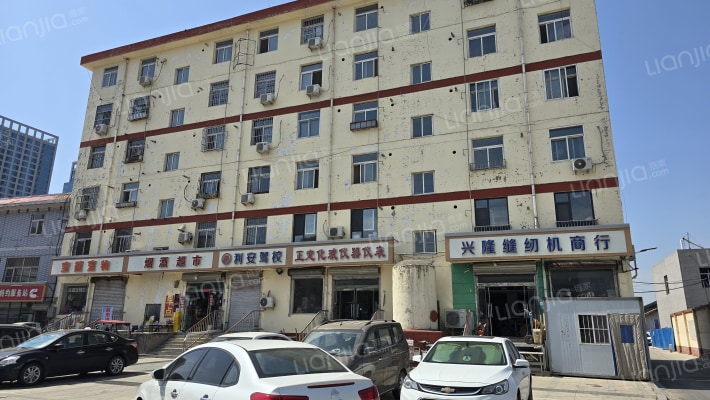 康馨园小区外景图