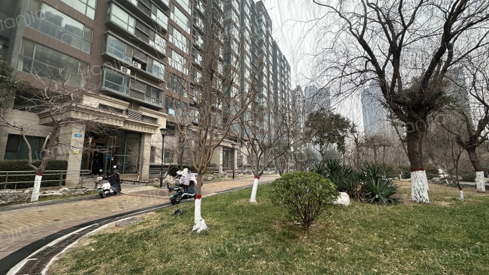 华信山水文苑逸园外景图