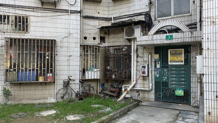 银山路185弄外景图